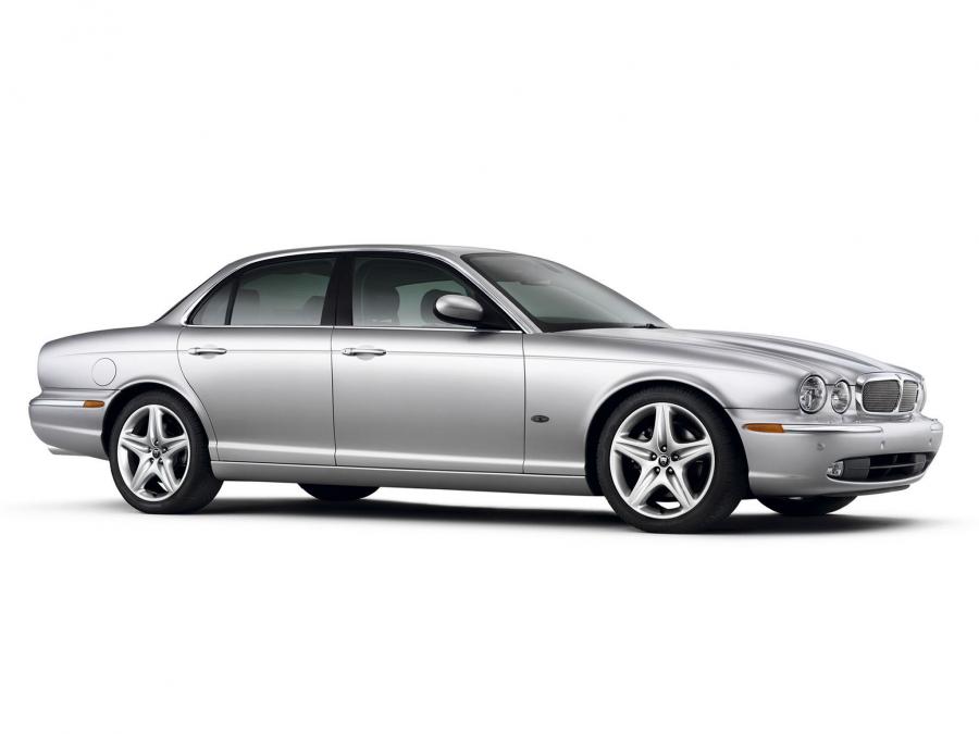  Jaguar XJ6 2003 года  (EU) (фото 1 из 6)